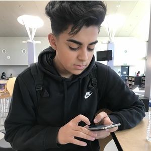 Meet your Posher, Ronald